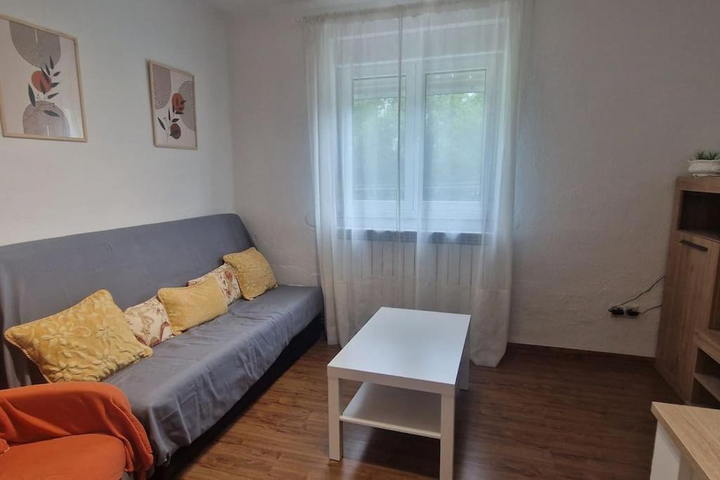 Apartamento En Oviedo 646A Eksteriør bilde