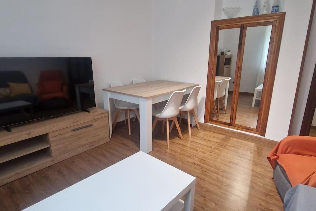 Apartamento En Oviedo 646A Eksteriør bilde