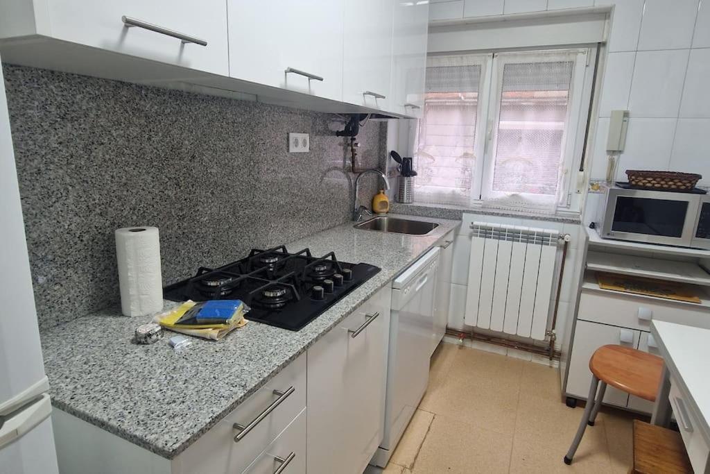 Apartamento En Oviedo 646A Eksteriør bilde